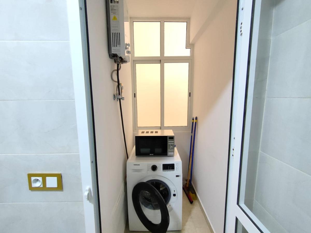 Fresh 2 Bedroom Tangier Apartment With Air Conditioner エクステリア 写真
